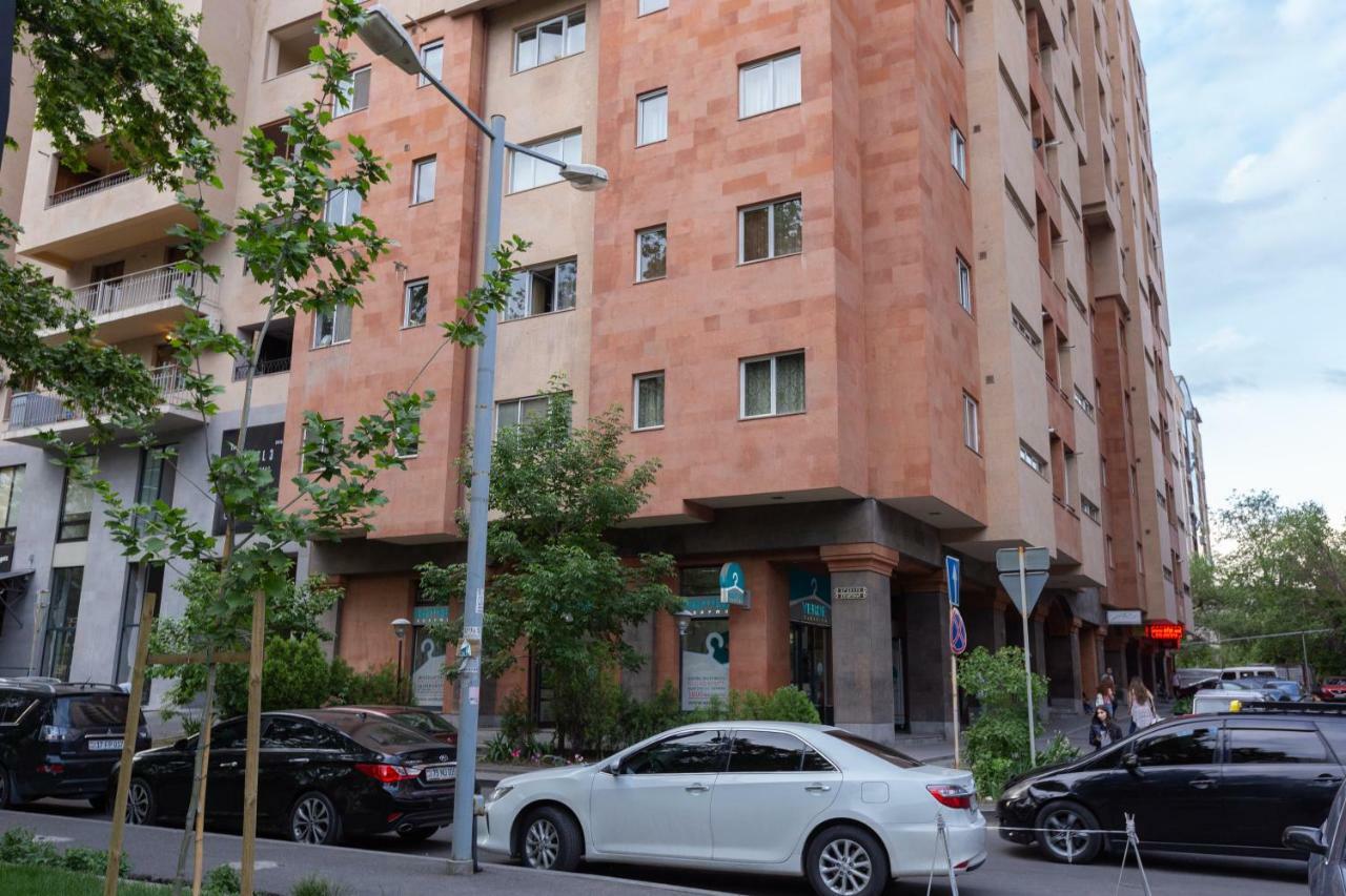 Stay Inn Apartments On Aram Street Yerevan Exterior photo